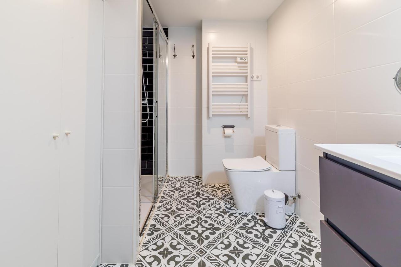 Apartamento Junto A Gran Via Мадрид Екстериор снимка