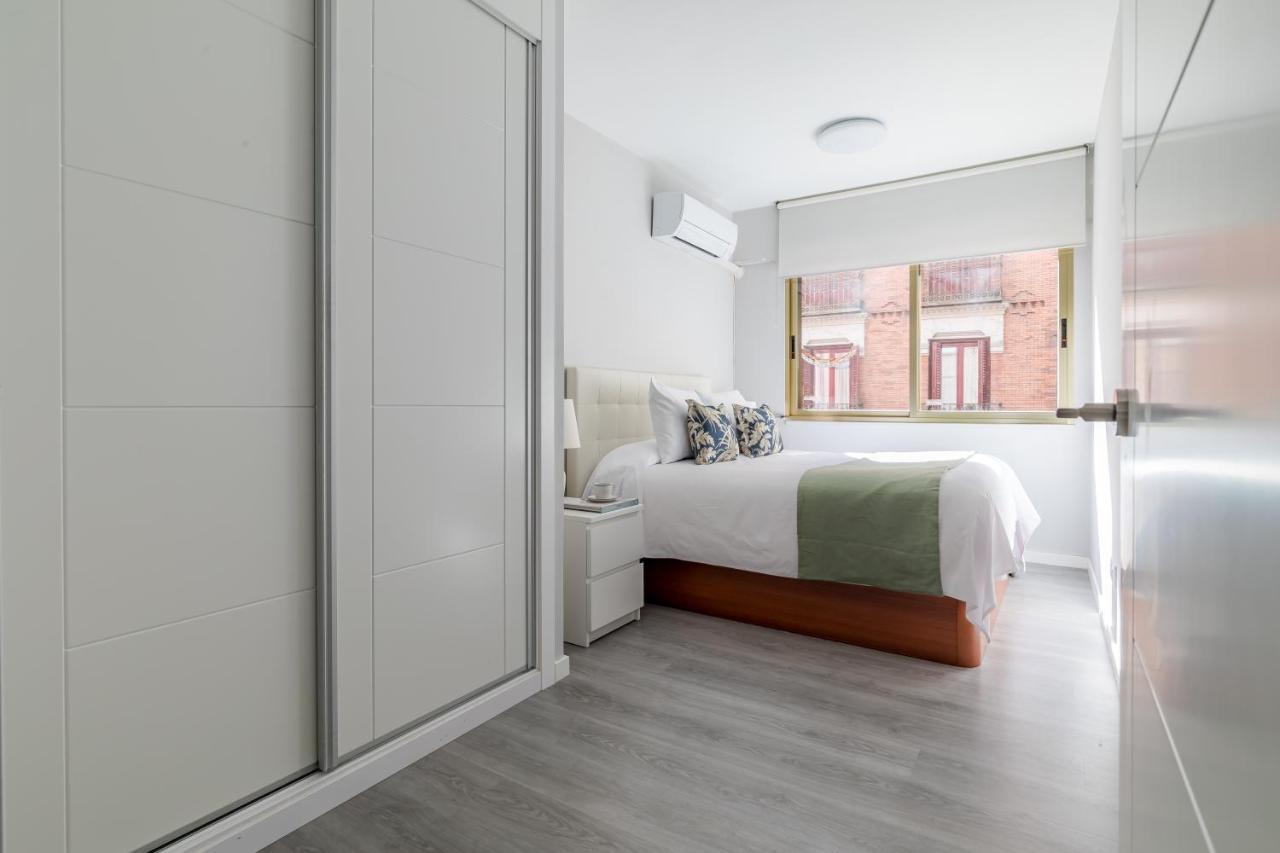 Apartamento Junto A Gran Via Мадрид Екстериор снимка